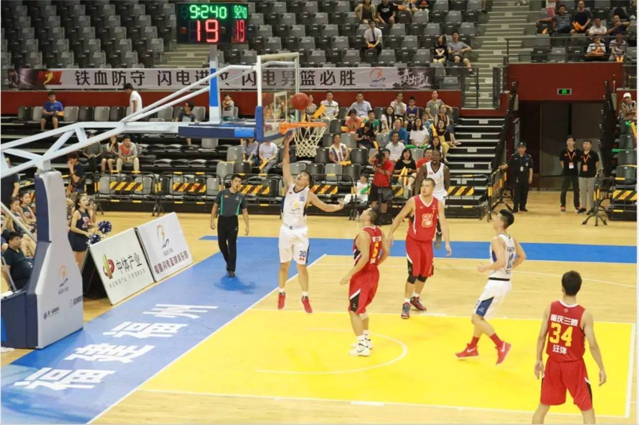 亚历山大46分力挽狂澜，阿夫迪亚41分仍无缘最佳球员