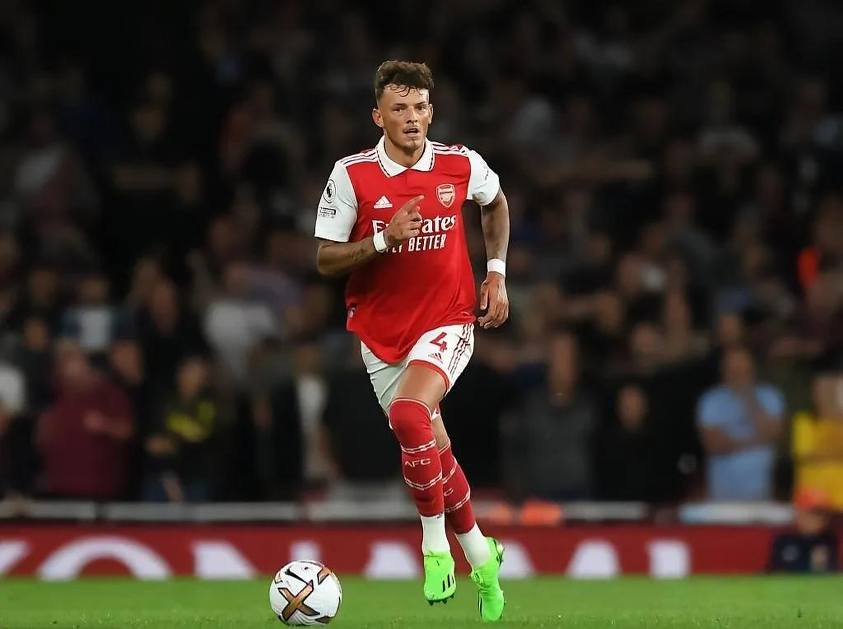 因“割喉”庆祝被罚2万元，徐昕为何180度转变？揭秘其与前主帅的恩怨！