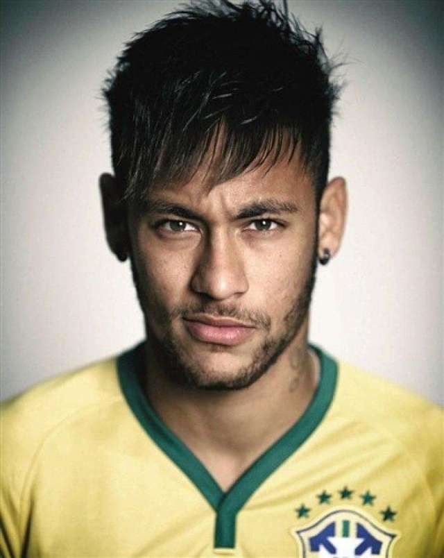 尼克斯官方：唐斯因左小腿紧张缺席对阵魔术的比赛