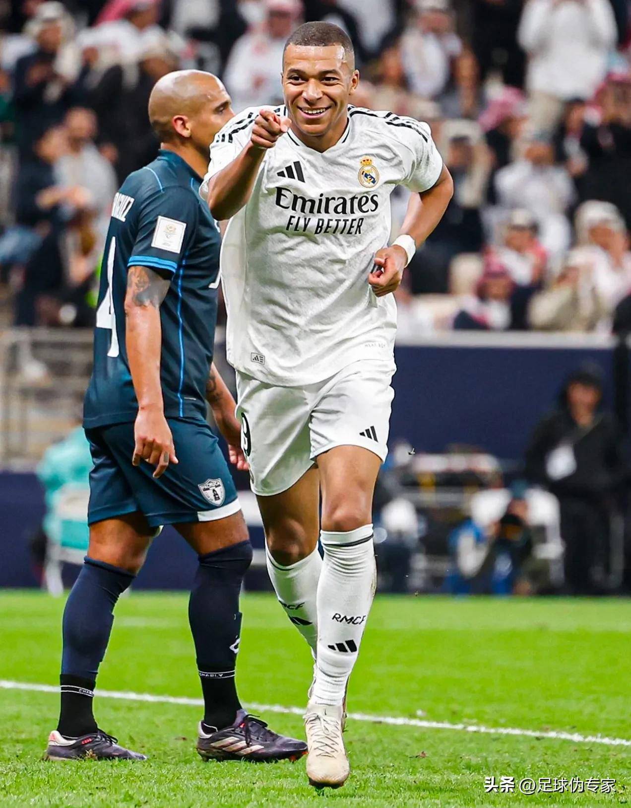 英雄联盟手游鳄鱼装备和天赋怎么选