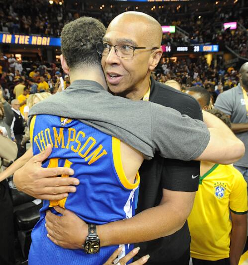 欧冠半场：杜兰、多尔贝格破门，卡拉巴克1-1阿贾克斯