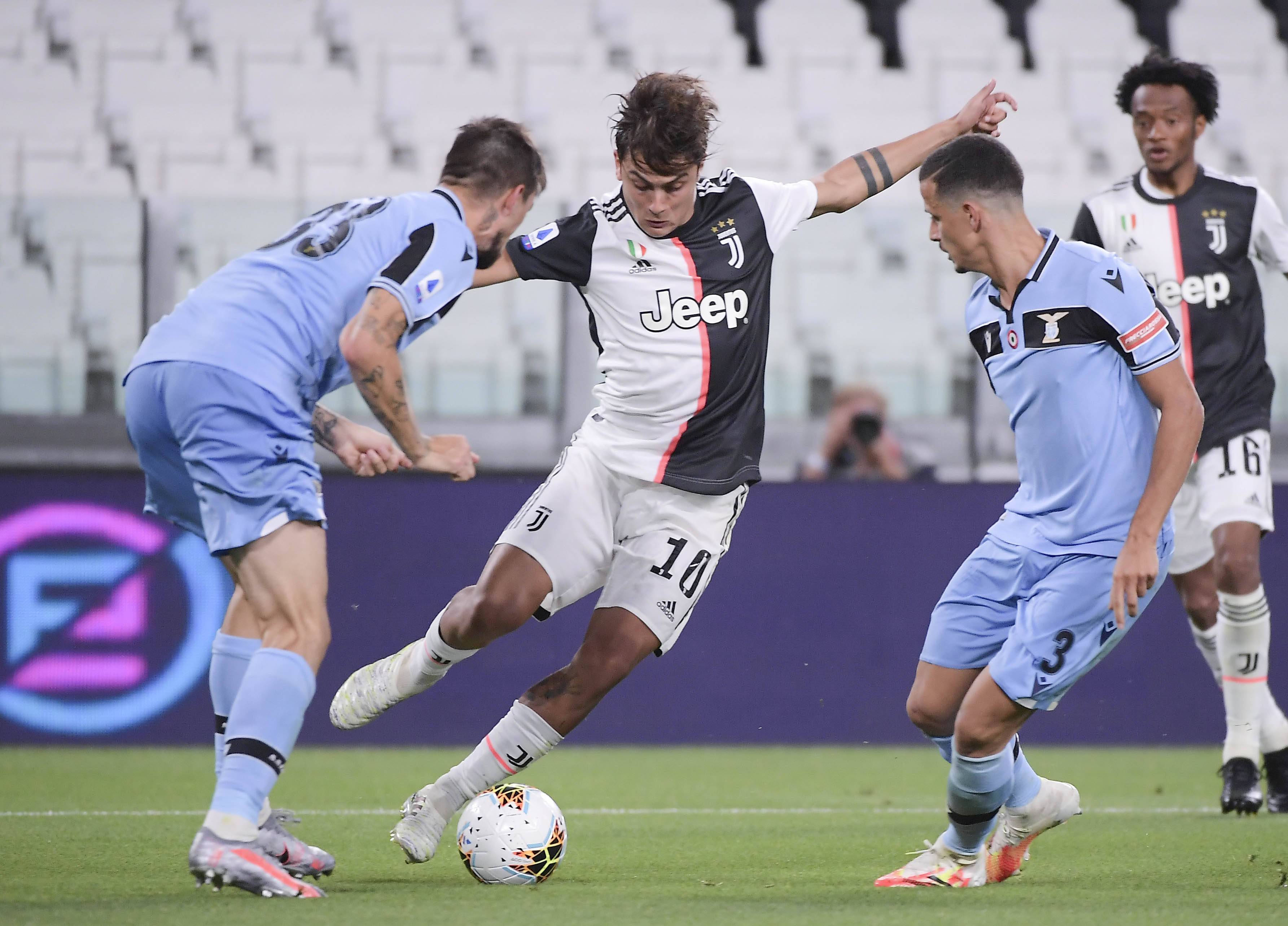 英超夺冠赔率：红军受阻仍领跑 曼城1赔101掉队