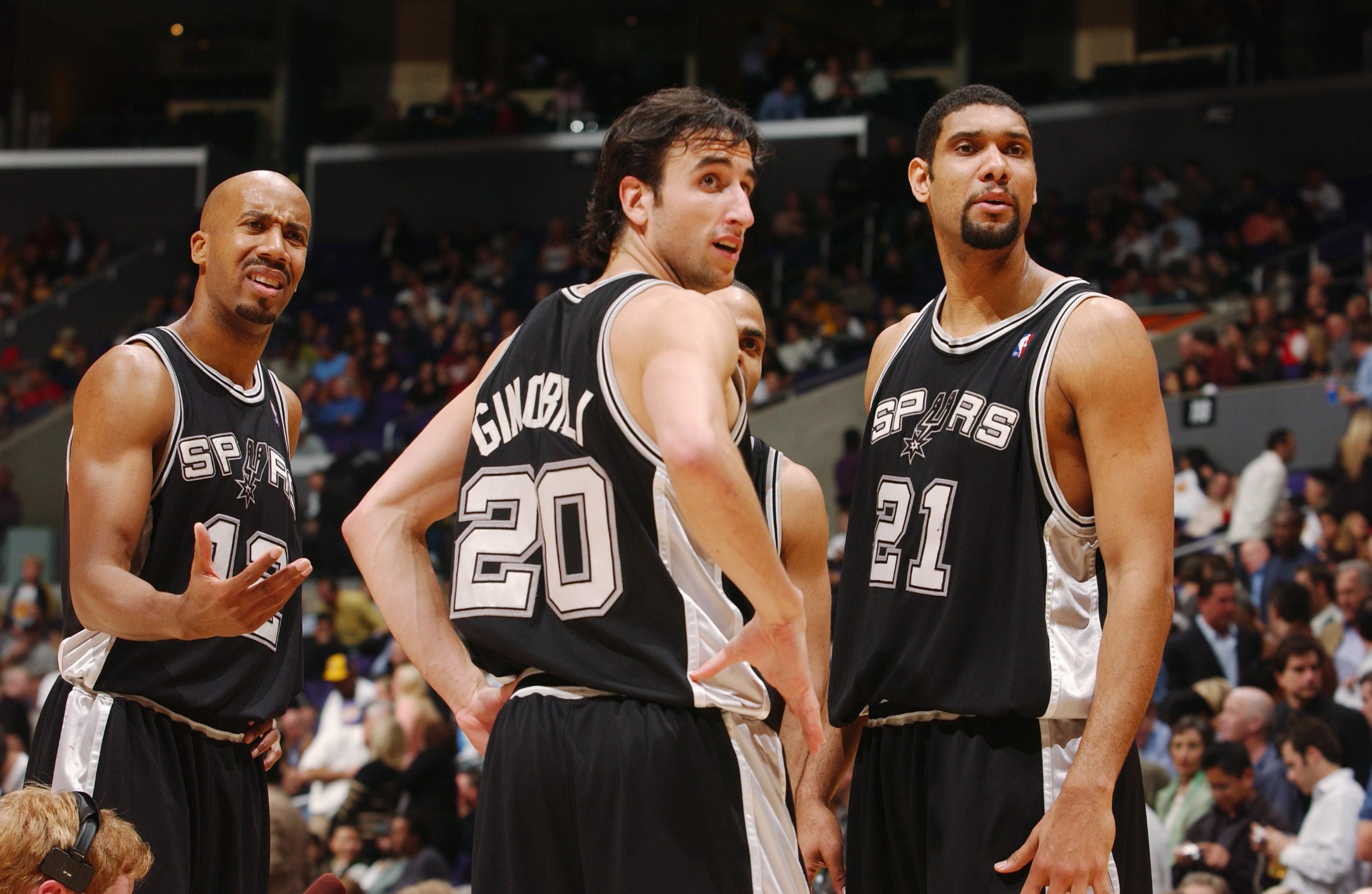 孔帕尼：逆转困境的精神很重要，迪亚斯总能在混乱中创造可能